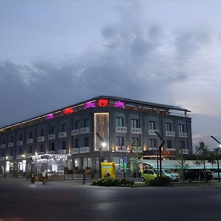 Chlnor Hotel Андижан Екстериор снимка