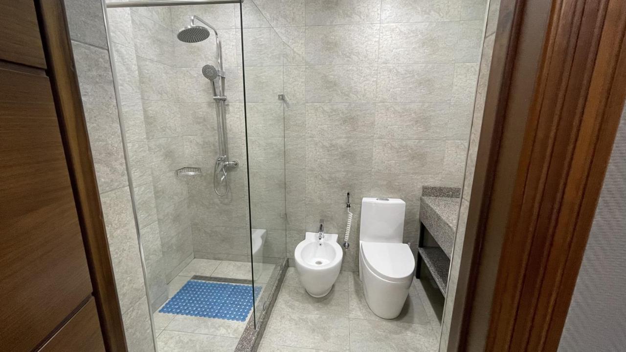 Chlnor Hotel Андижан Екстериор снимка